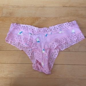 NWT Victoria’s Secret panties in light pink with lemon print